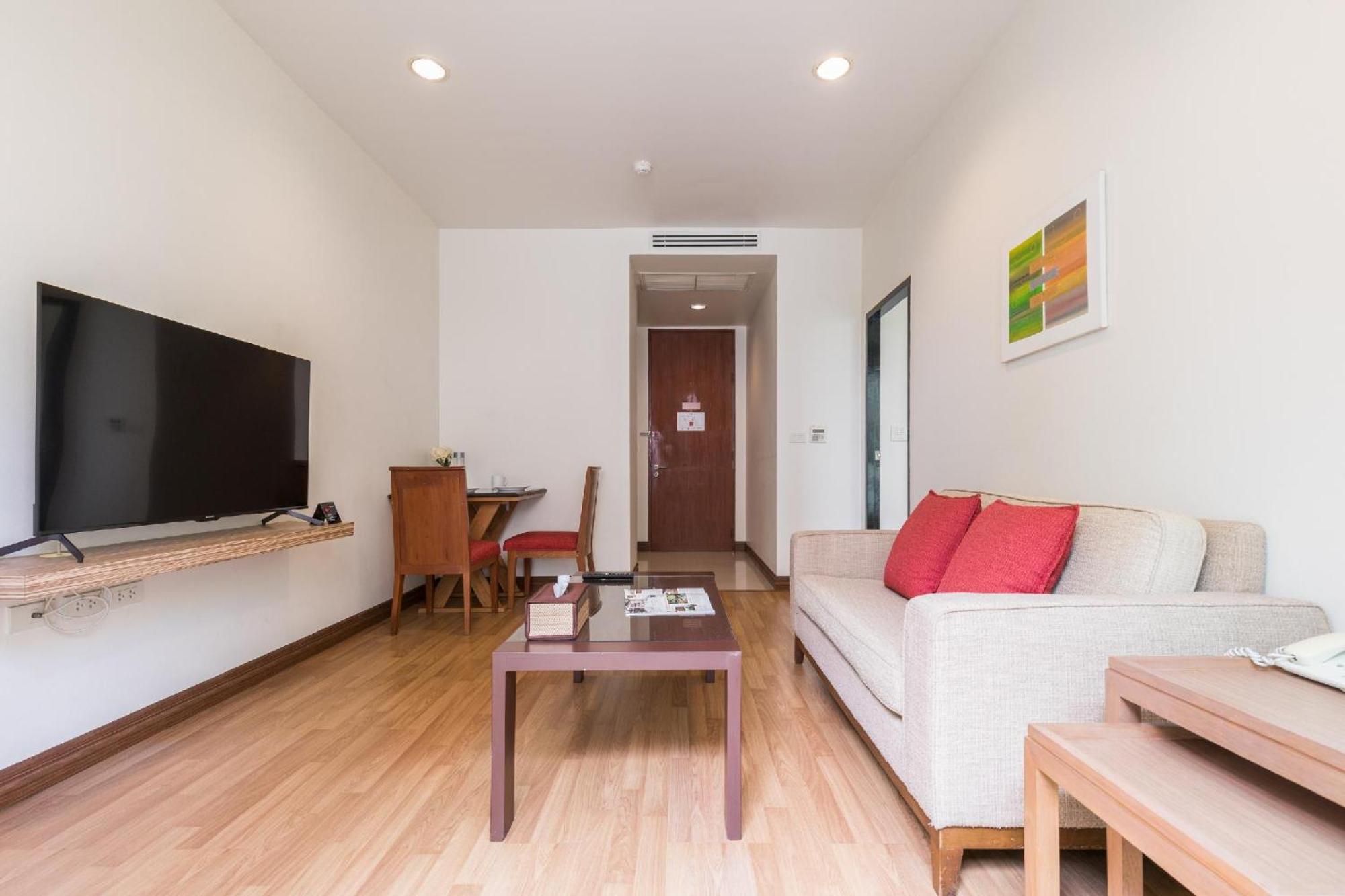 Aparthotel Bangkok Patio Bts Sanam Pao Zewnętrze zdjęcie